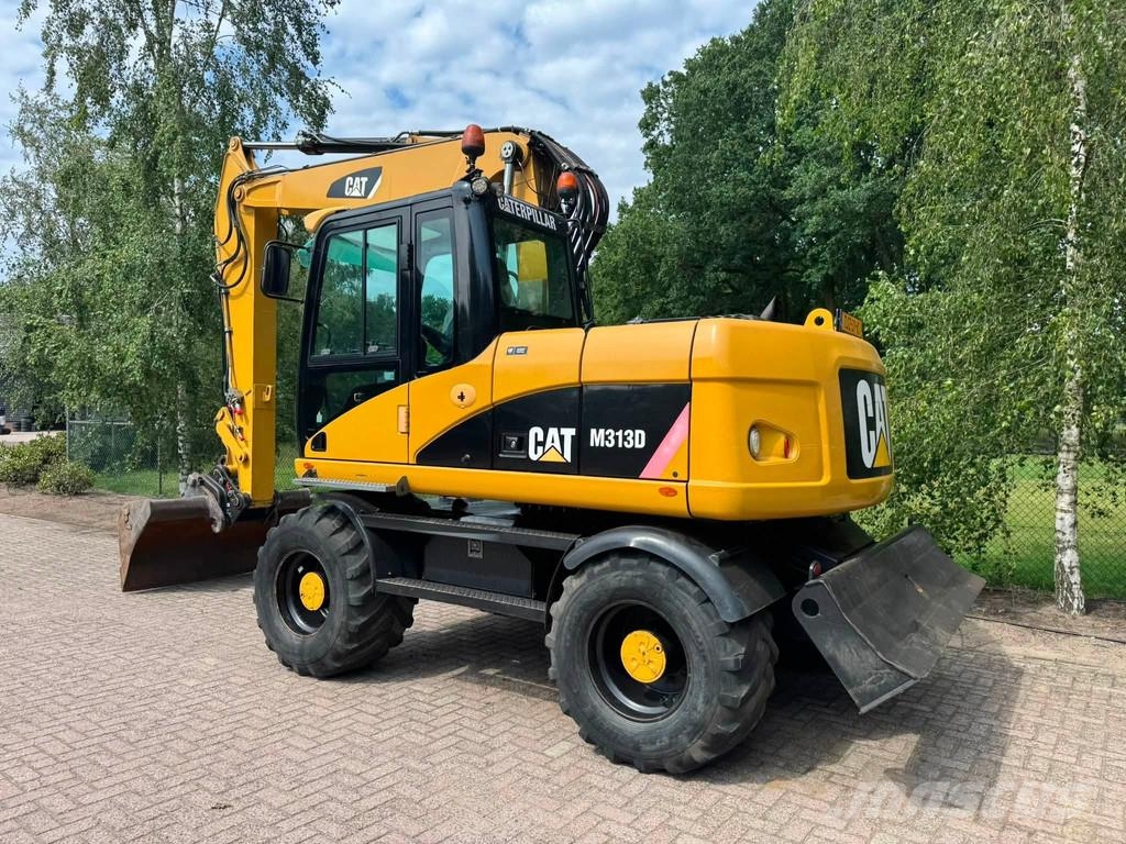 CAT M313D Mobiele kraan CW30 Ratiniai ekskavatoriai