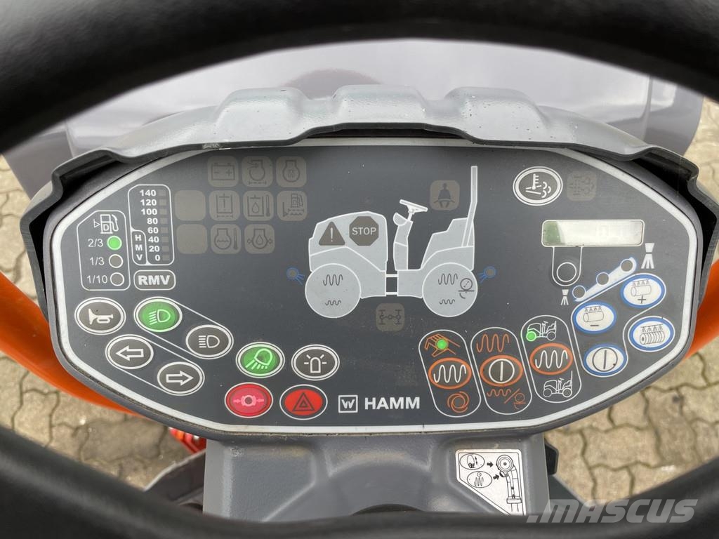 Hamm HD 10 VT Kombinované válce