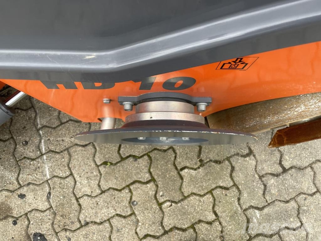 Hamm HD 10 VT Kombinované válce
