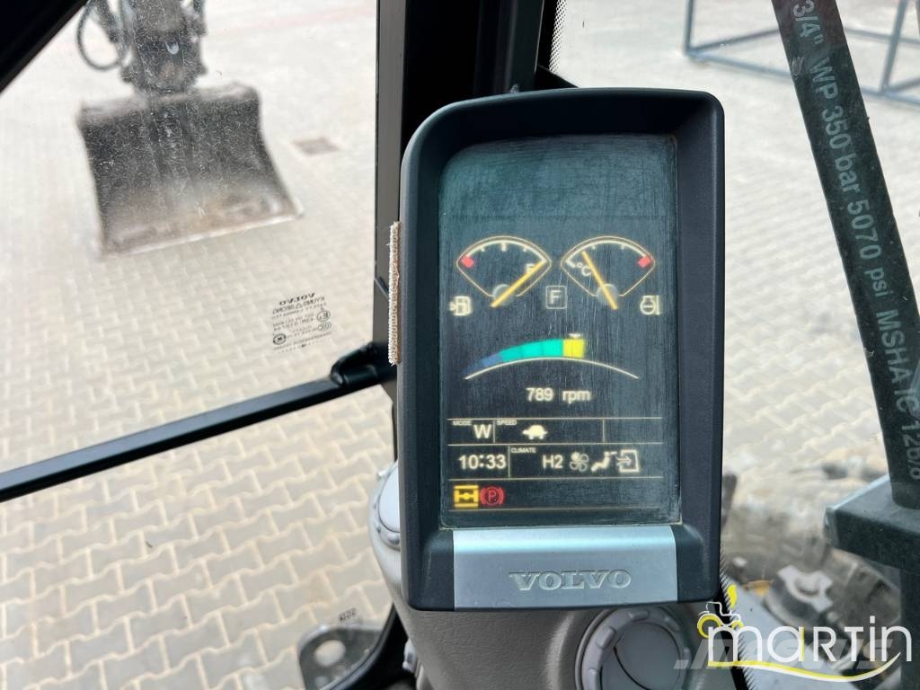 Volvo EW 140 C Wielgraafmachines