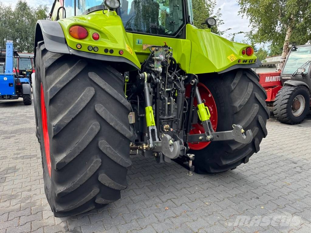 CLAAS ARION 640 CIS + QUICKE Q65 Ciągniki rolnicze