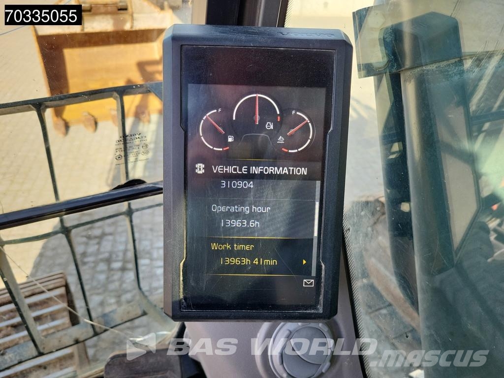 Volvo EC380 E NL Rupsgraafmachines