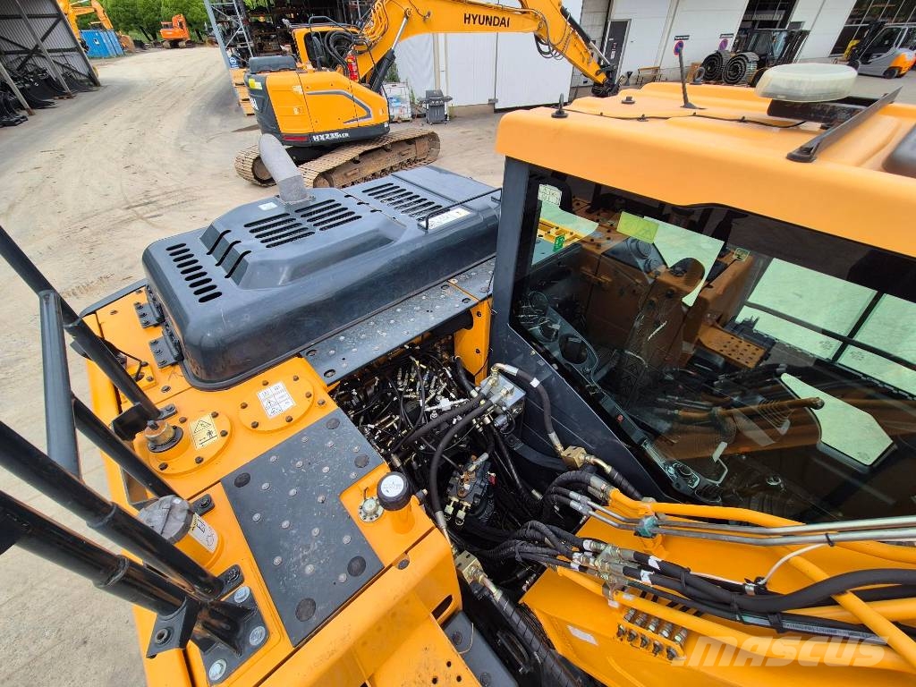Hyundai HX 140 HW Excavadoras sobre orugas