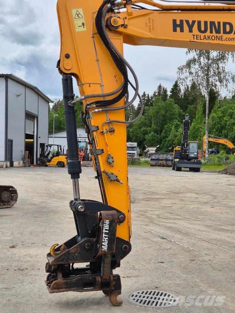 Hyundai HX 140 HW Excavadoras sobre orugas