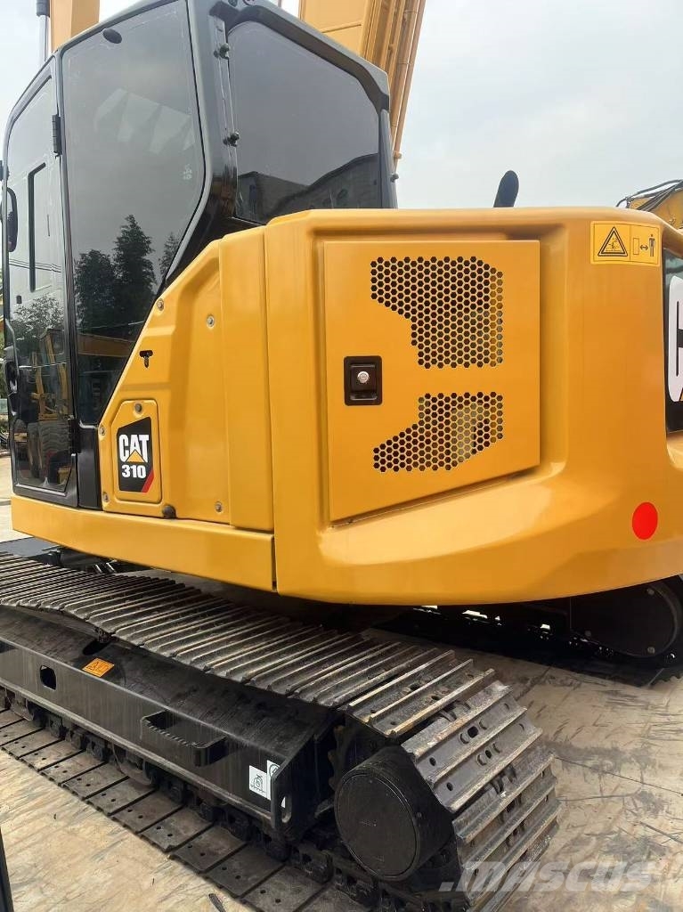 CAT 310 Гусеничні екскаватори