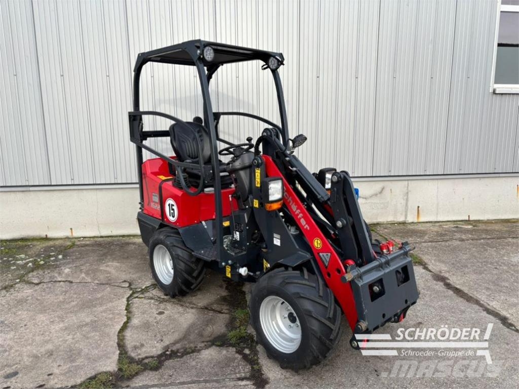 Schäffer 1622 Front loaders and diggers