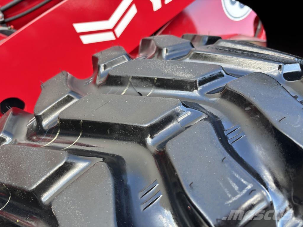 Yanmar V80-5 Chargeuse sur pneus