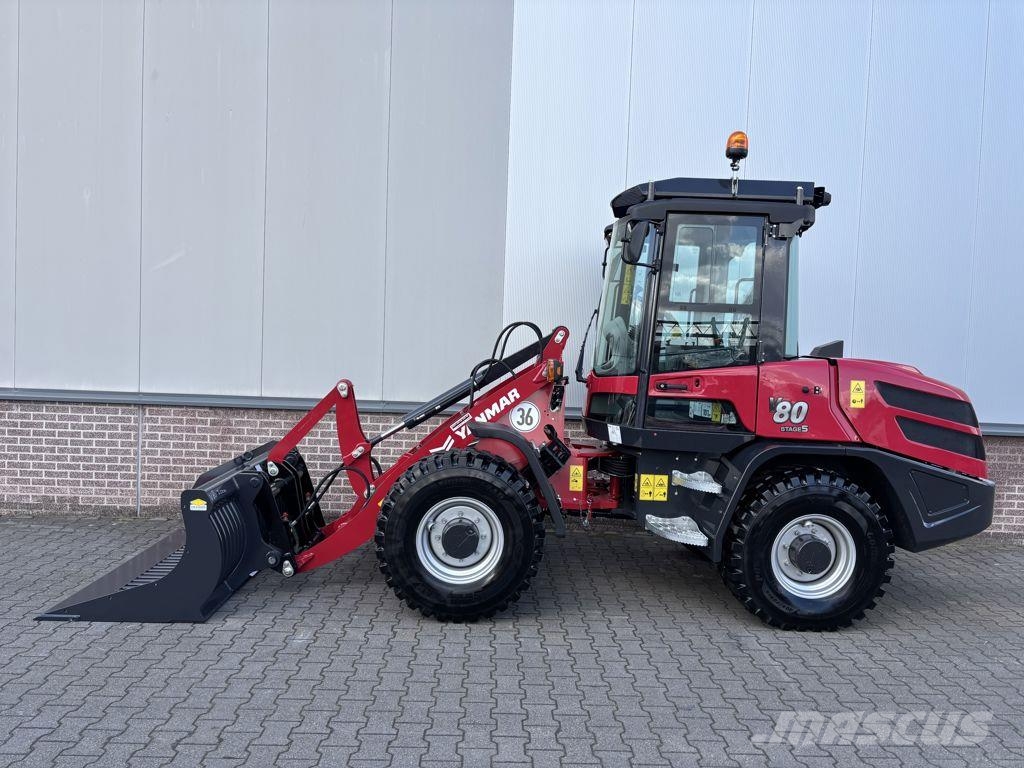 Yanmar V80-5 Chargeuse sur pneus