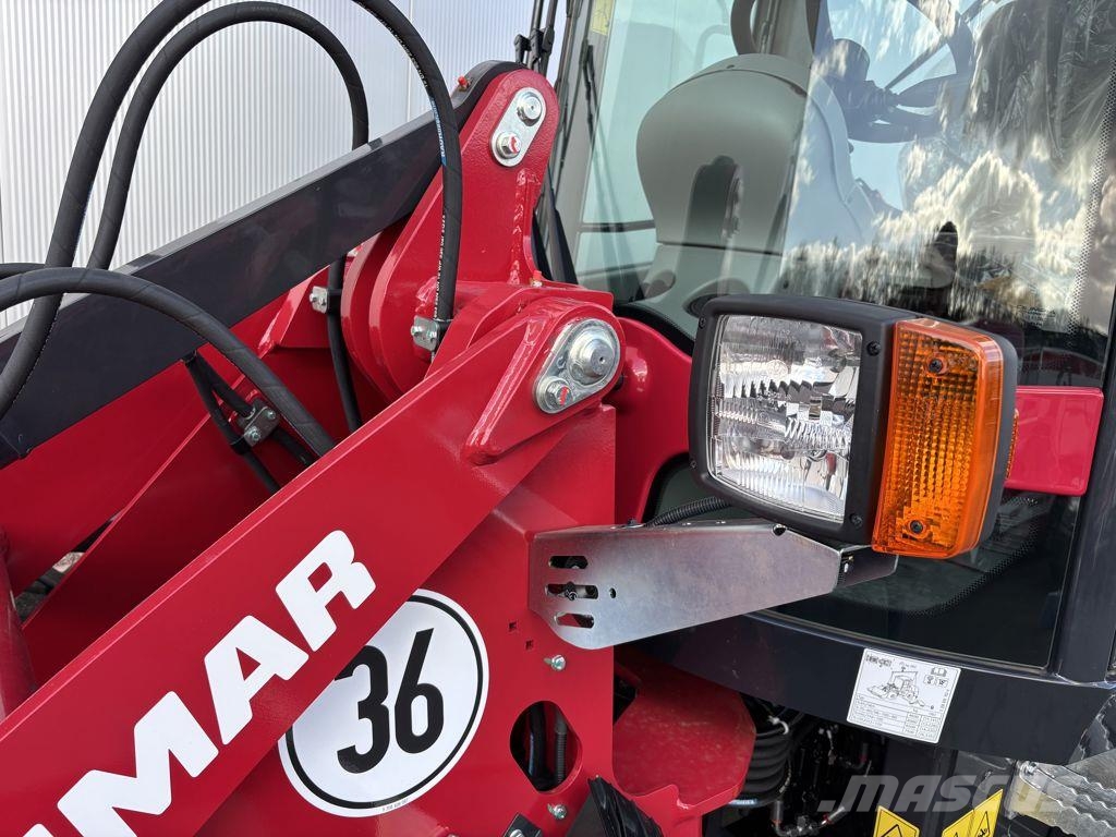 Yanmar V80-5 Chargeuse sur pneus