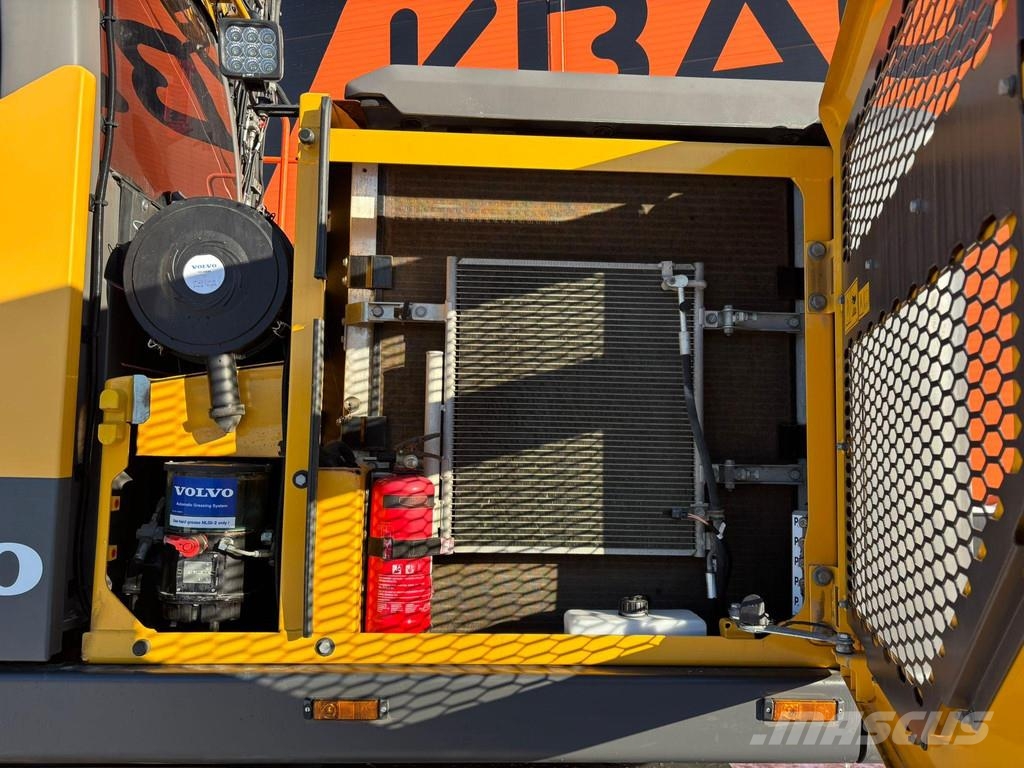 Volvo EW 160 E TILTROTATOR / AC / CENTRAL LUBRICATION Kolesové rýpadlá