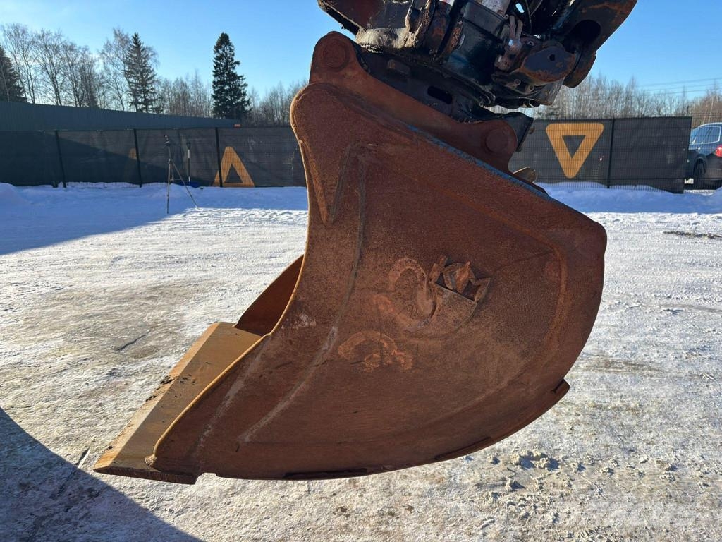 Volvo EW 160 E TILTROTATOR / AC / CENTRAL LUBRICATION Kolesové rýpadlá