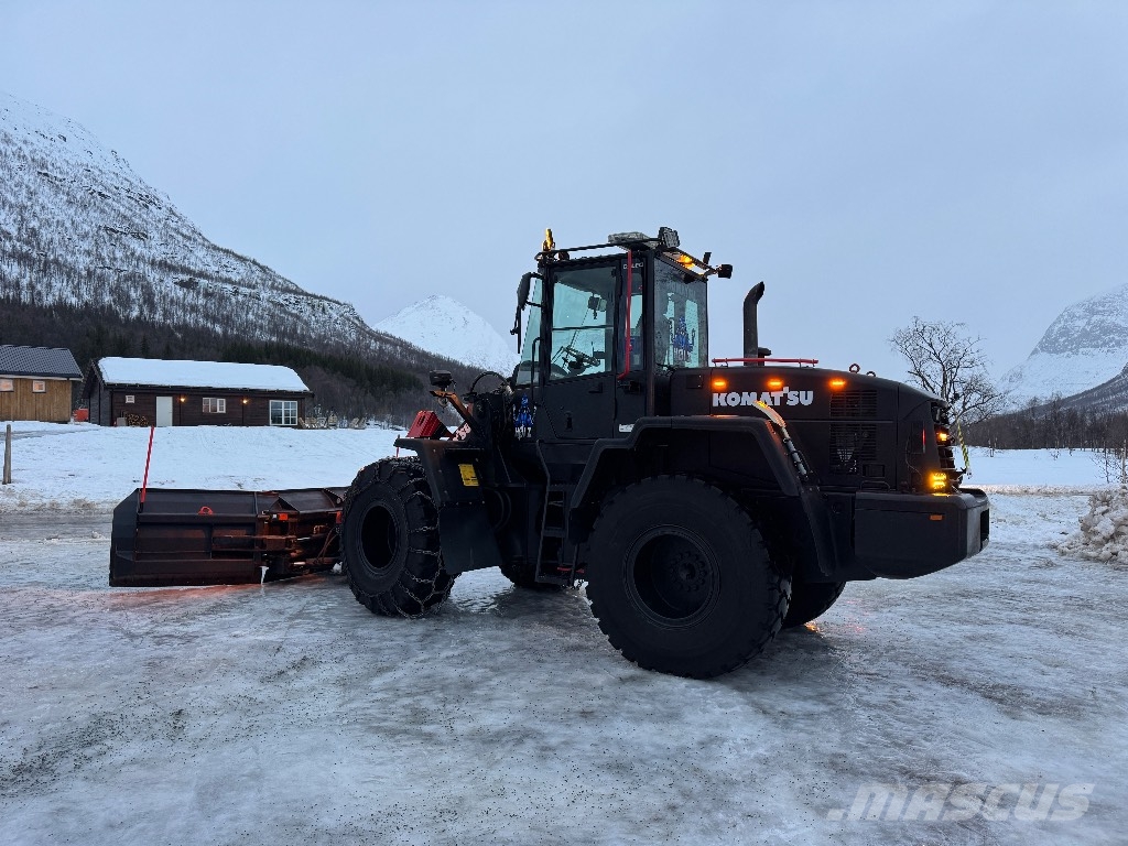 Komatsu WA 250 PT-5 Iekrāvēji uz riteņiem