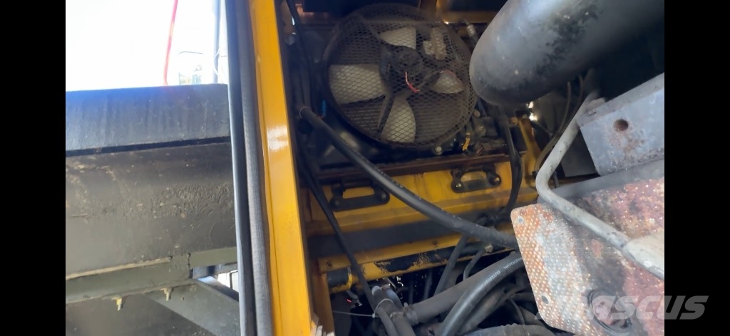 Komatsu WA 250 PT-5 Iekrāvēji uz riteņiem