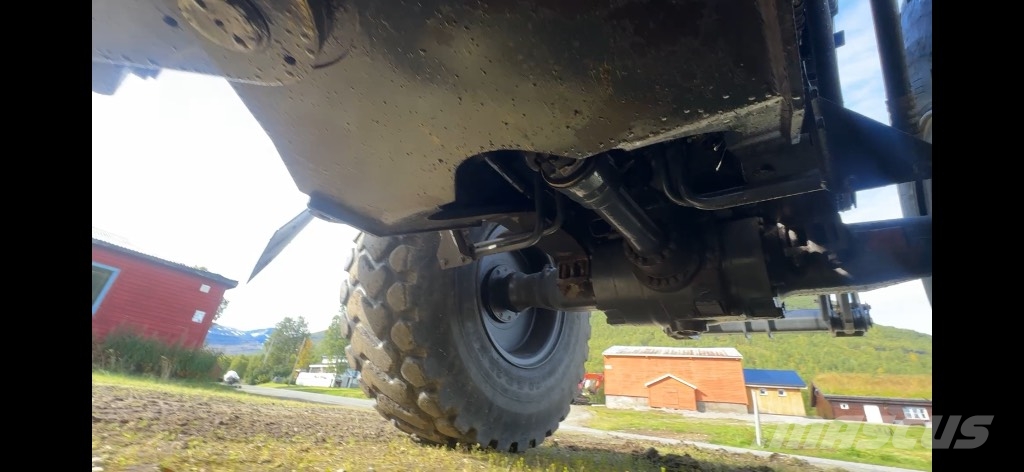 Komatsu WA 250 PT-5 Iekrāvēji uz riteņiem