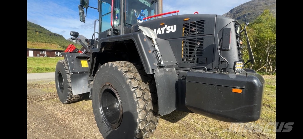 Komatsu WA 250 PT-5 Iekrāvēji uz riteņiem