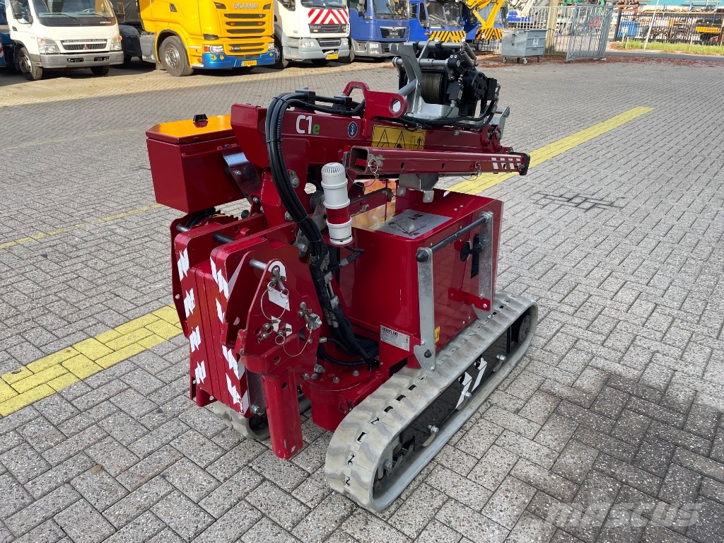 Hoeflon C 1 E Mini cranes