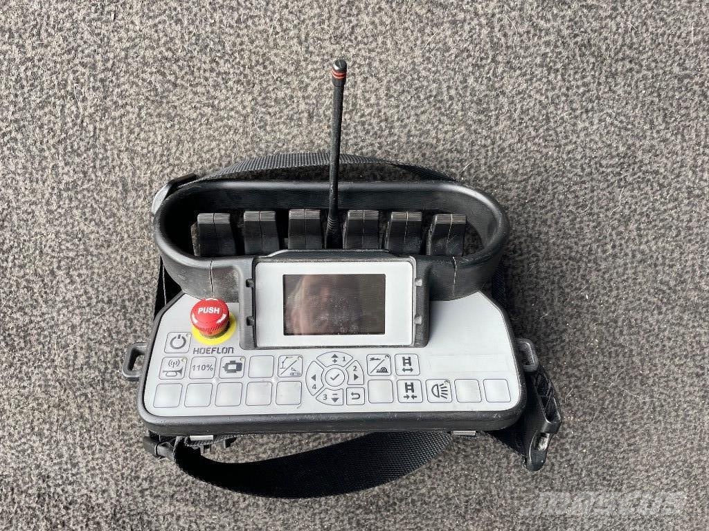 Hoeflon C 1 E Mini cranes