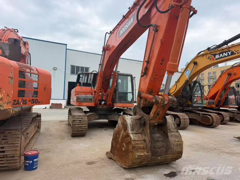 Doosan DX 360 LC 大型油圧ショベル12t以上(パワーショベル・ユンボ)