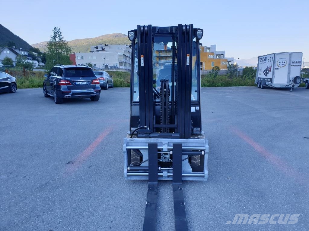 Doosan B35X-7P - 3,5 tonns el. truck - 4,38 m løftehøyde Sähkötrukit