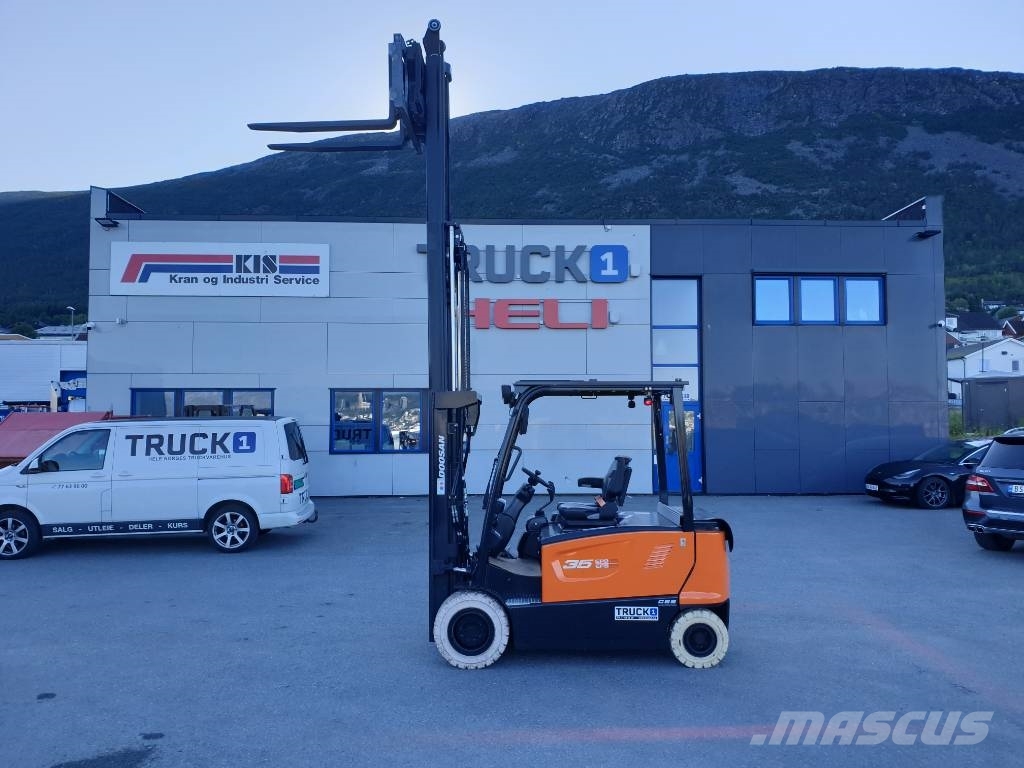Doosan B35X-7P - 3,5 tonns el. truck - 4,38 m løftehøyde Sähkötrukit