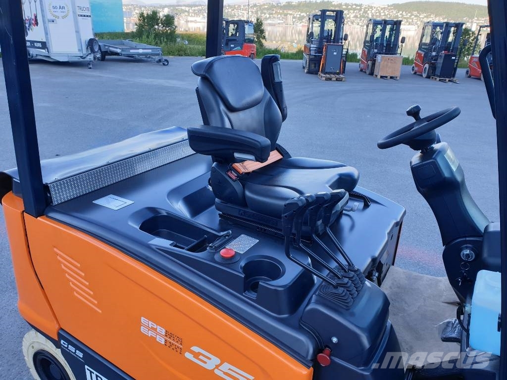 Doosan B35X-7P - 3,5 tonns el. truck - 4,38 m løftehøyde Sähkötrukit