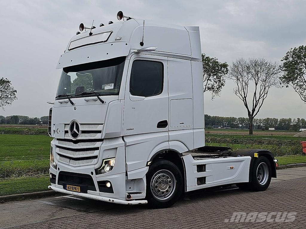 Mercedes-Benz ACTROS 1851 LS GIGASPACE 2X TANK Vilcēji