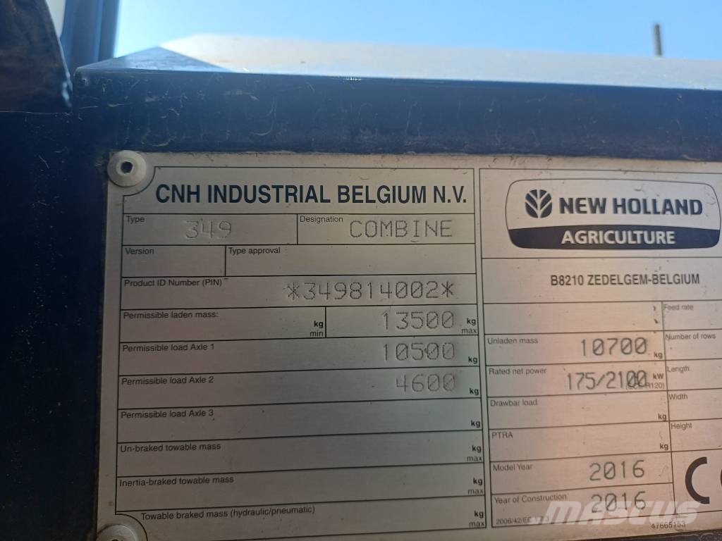 New Holland TC 5.90 Kombajni
