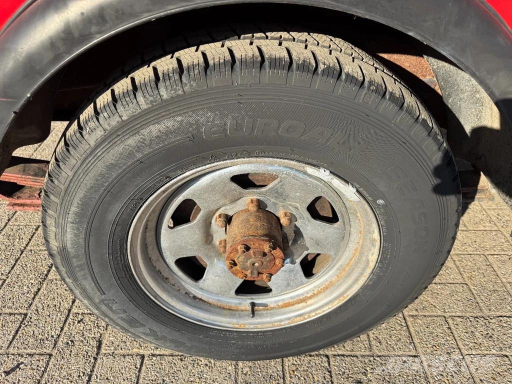 Toyota Land Cruiser **RECOVERY TRUCK-WINCH** Bärgningsbilar