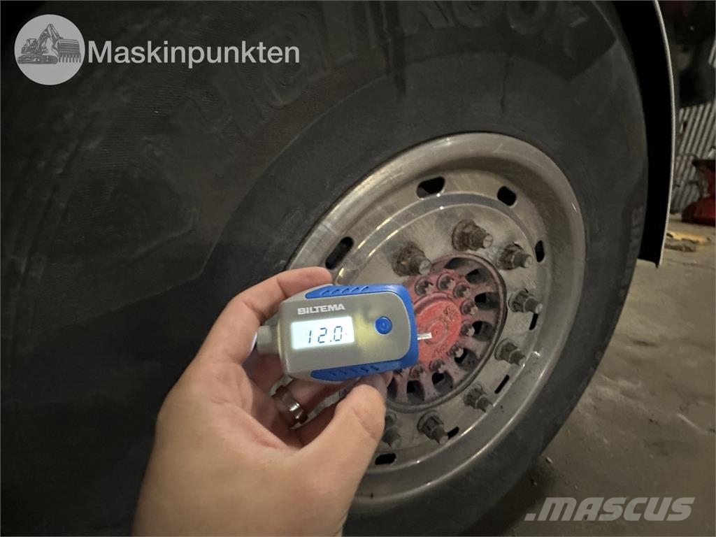 Kel-Berg SCV 15-24 Semi-trailer med tip