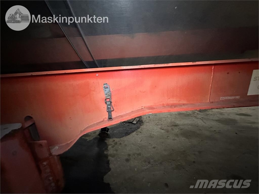 Kel-Berg SCV 15-24 Semi-trailer med tip