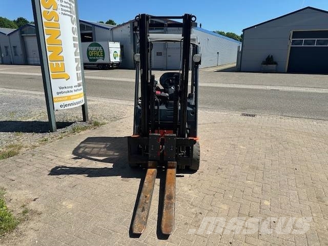 Toyota 8 FBEK 16 T Electric forklifts