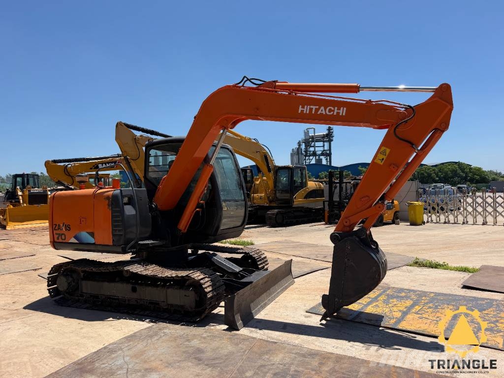 Hitachi ZX 70 대형 굴삭기 29톤 이상