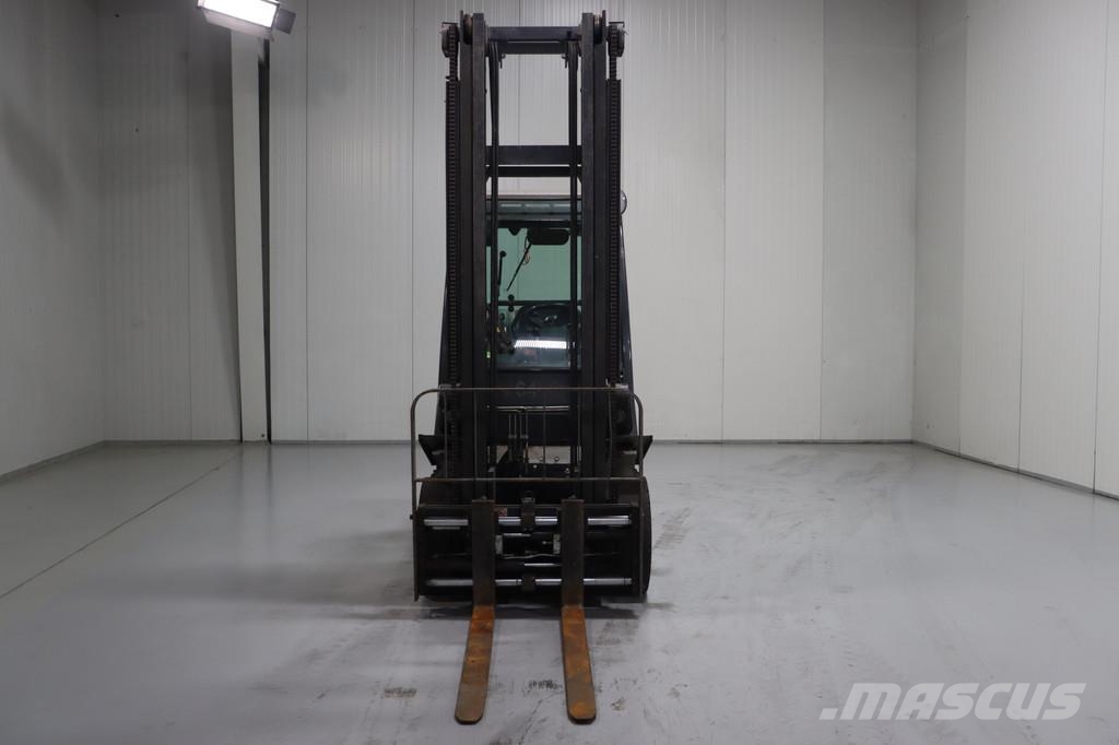 Nissan U1D2A25LQ LPG heftrucks