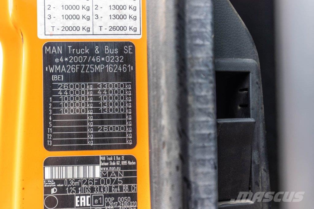 MAN TGS 33.430 BB 吊鉤式起重車