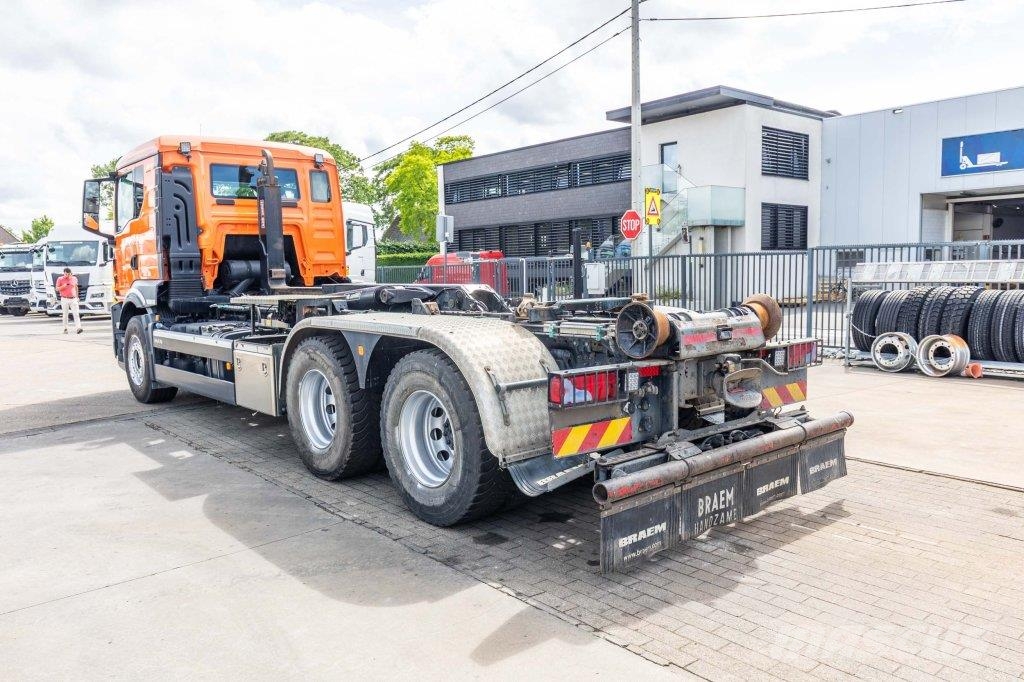 MAN TGS 33.430 BB 吊鉤式起重車