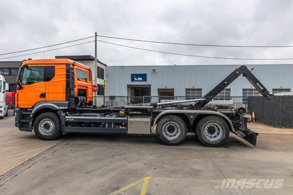MAN TGS 33.430 BB 吊鉤式起重車