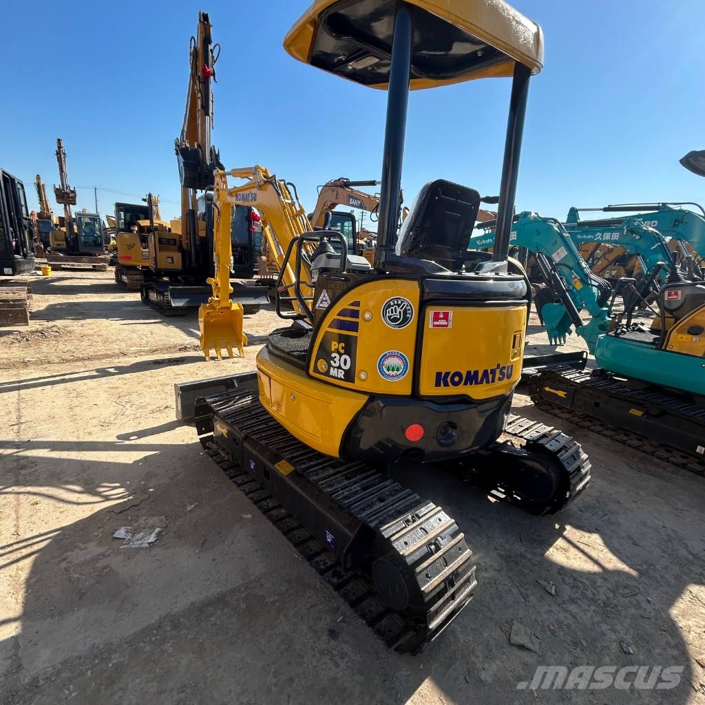 Komatsu PC 30 MR-3 小型挖掘机