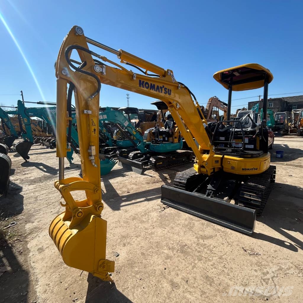 Komatsu PC 30 MR-3 小型挖掘机