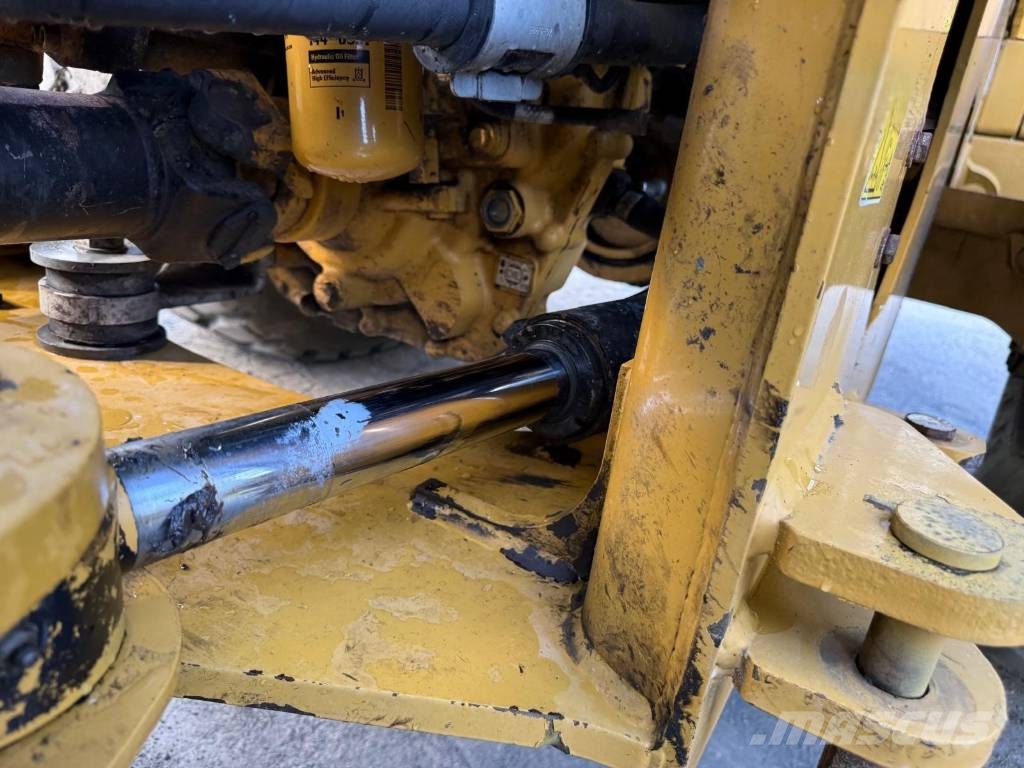 CAT 938M | 2018 | 8309hrs | INBOUND JEDDAH Pás carregadoras de rodas