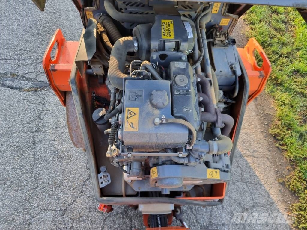 Hamm HD 12 VV Двойни барабанни ролки