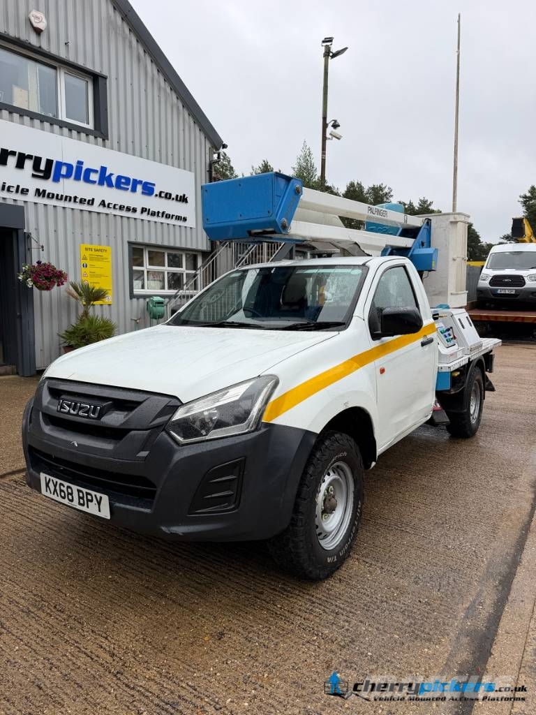 Isuzu D-Max Palfinger P130A Cherry Picker المنصات الهوائية المثبتة على شاحنة
