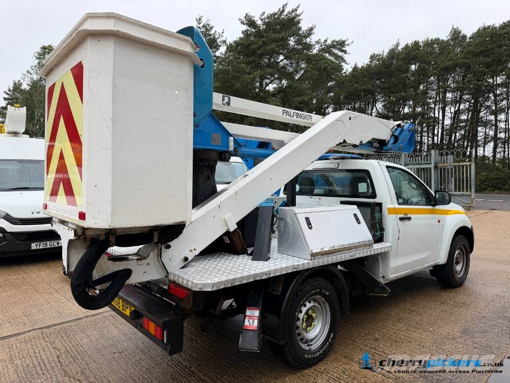 Isuzu D-Max Palfinger P130A Cherry Picker المنصات الهوائية المثبتة على شاحنة