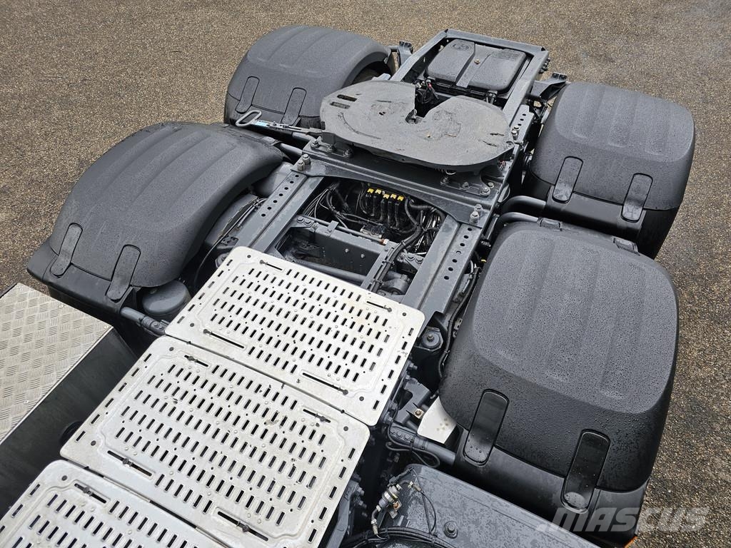 DAF XG 480 / 6x2-4 / LIFT -STUUR AS / INTARDER Cavalos mecânicos