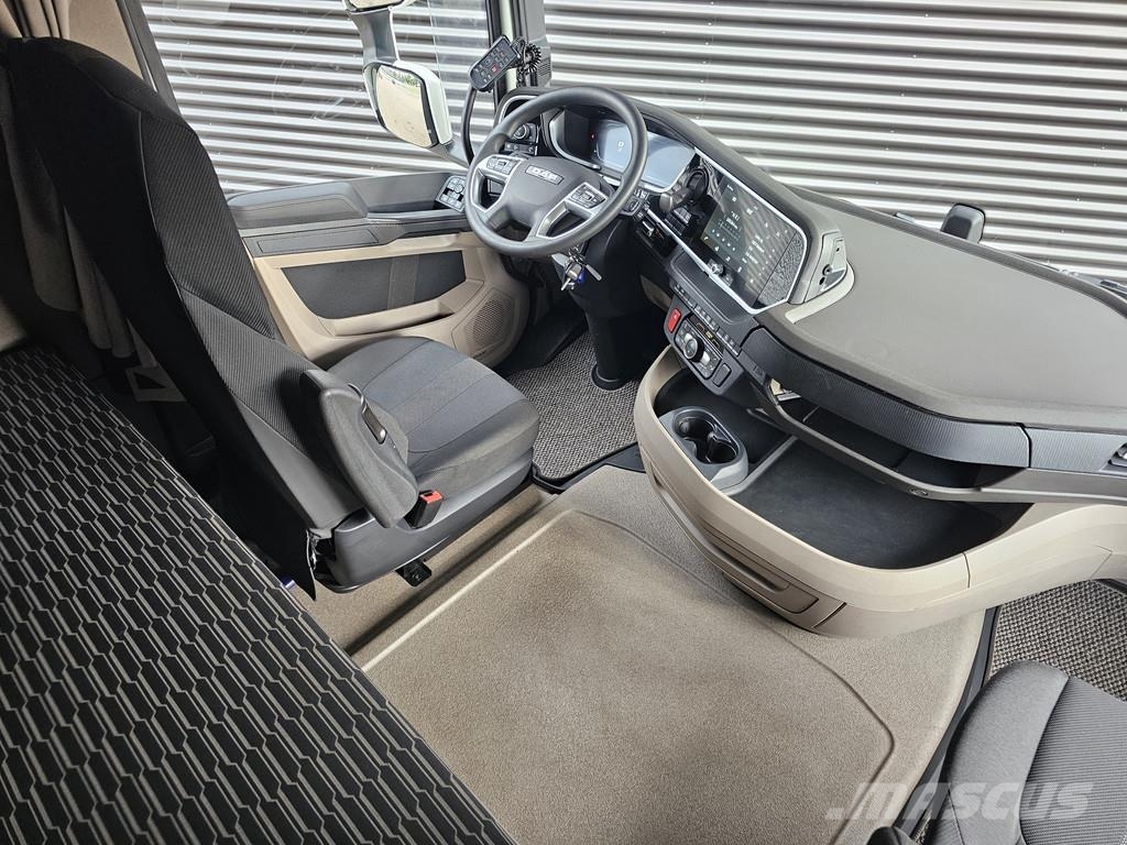 DAF XG 480 / 6x2-4 / LIFT -STUUR AS / INTARDER Cavalos mecânicos