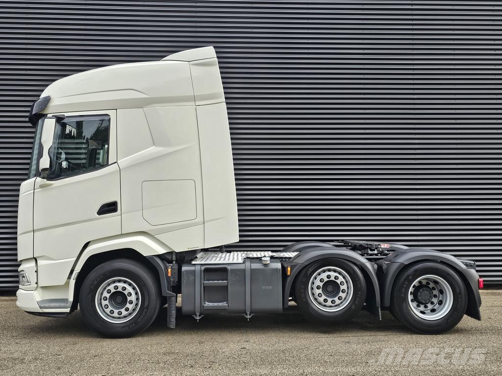 DAF XG 480 / 6x2-4 / LIFT -STUUR AS / INTARDER Cavalos mecânicos