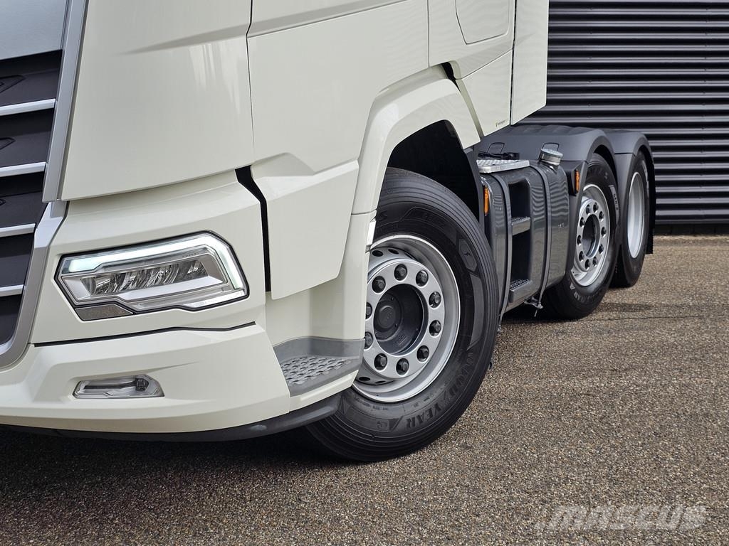 DAF XG+ 480 / 6x2-4 / LIFT -STUUR AS / INTARDER Tractor Units