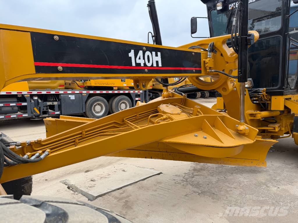 CAT 140H 28th Anniversary Promotion Price Grader