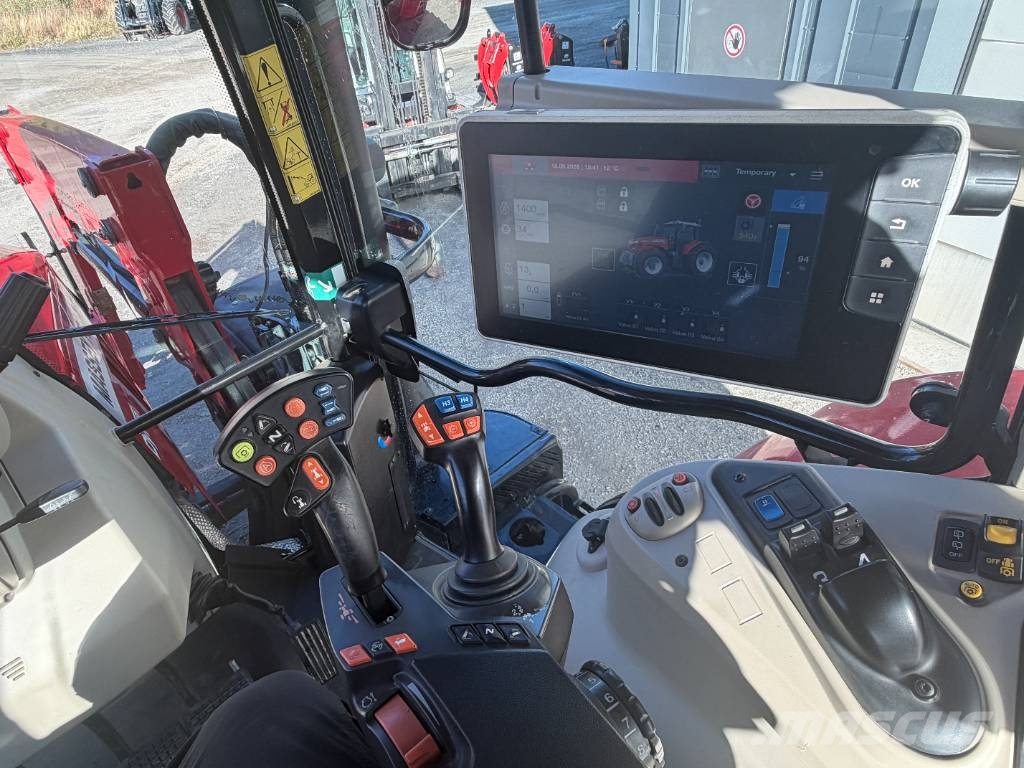 Massey Ferguson 6718S VT Traktori