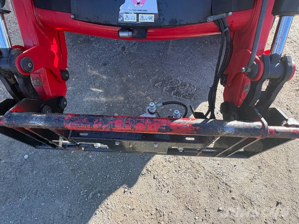 Massey Ferguson 6718S VT Traktori