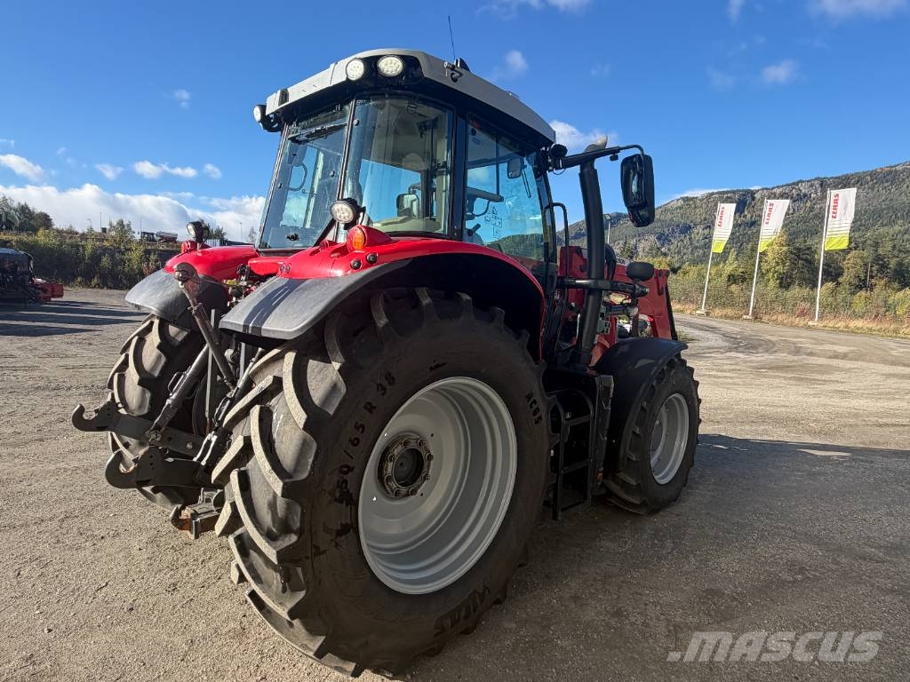 Massey Ferguson 6718S VT Traktori
